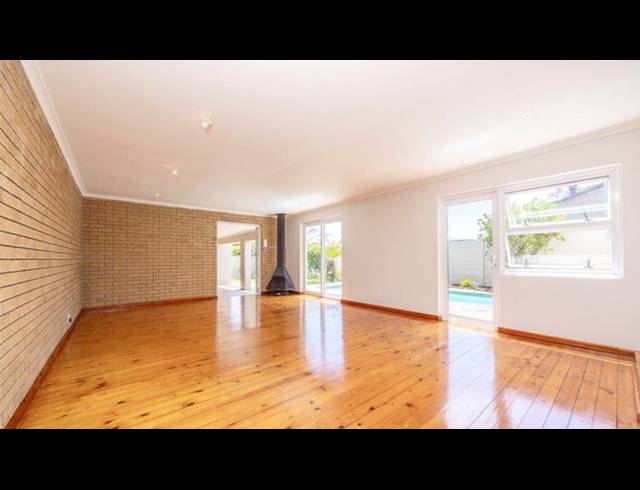 3 BEDROOM HOUSE FOR SALE IN WELLWAY PARK EAST